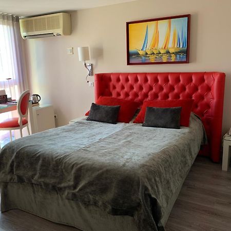 Les Criquets Hotel & Spa บลองก์ฟอร์ ภายนอก รูปภาพ