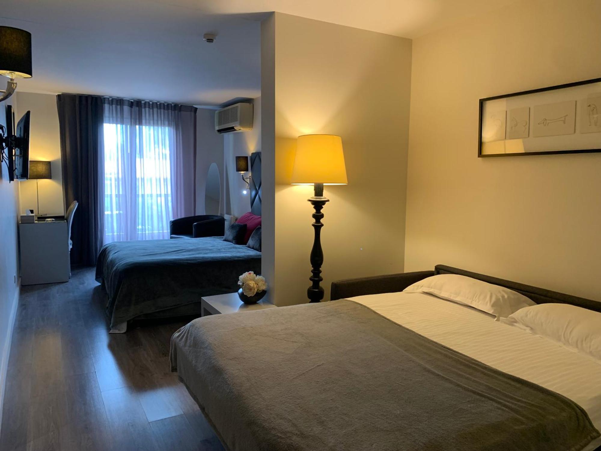 Les Criquets Hotel & Spa บลองก์ฟอร์ ภายนอก รูปภาพ