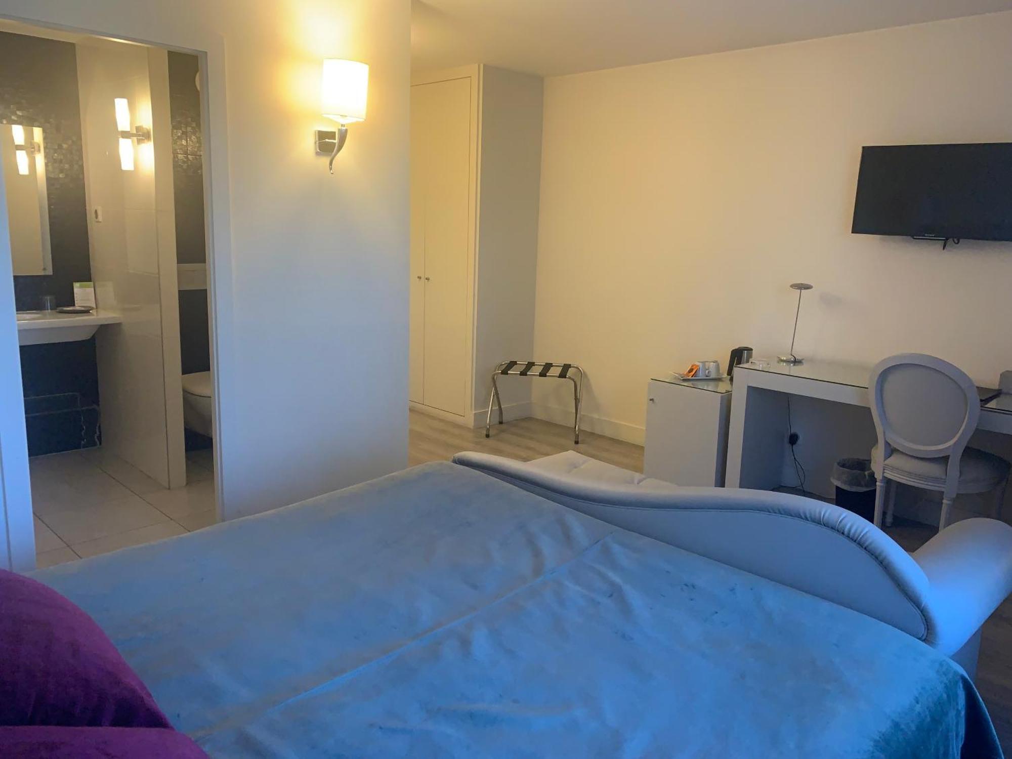 Les Criquets Hotel & Spa บลองก์ฟอร์ ห้อง รูปภาพ